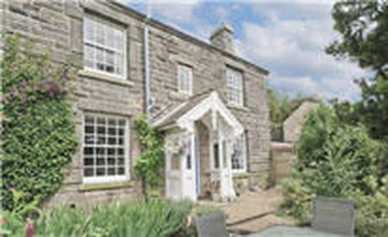 west view holiday cottage