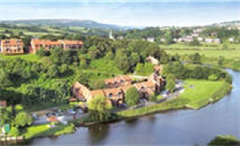 whitby holiday cottage with pool