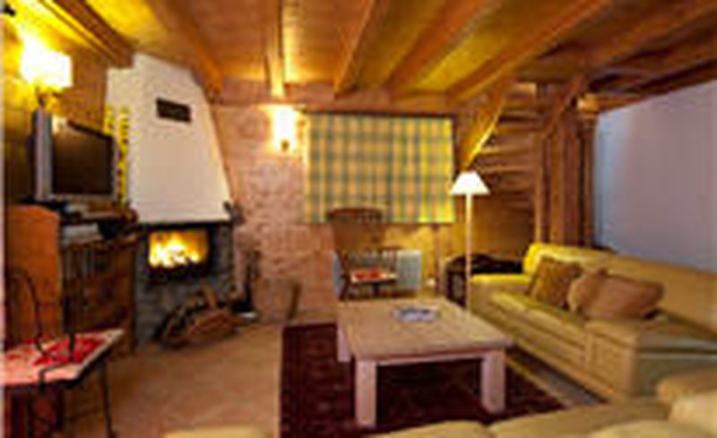 family ski chalet in sainte foy
